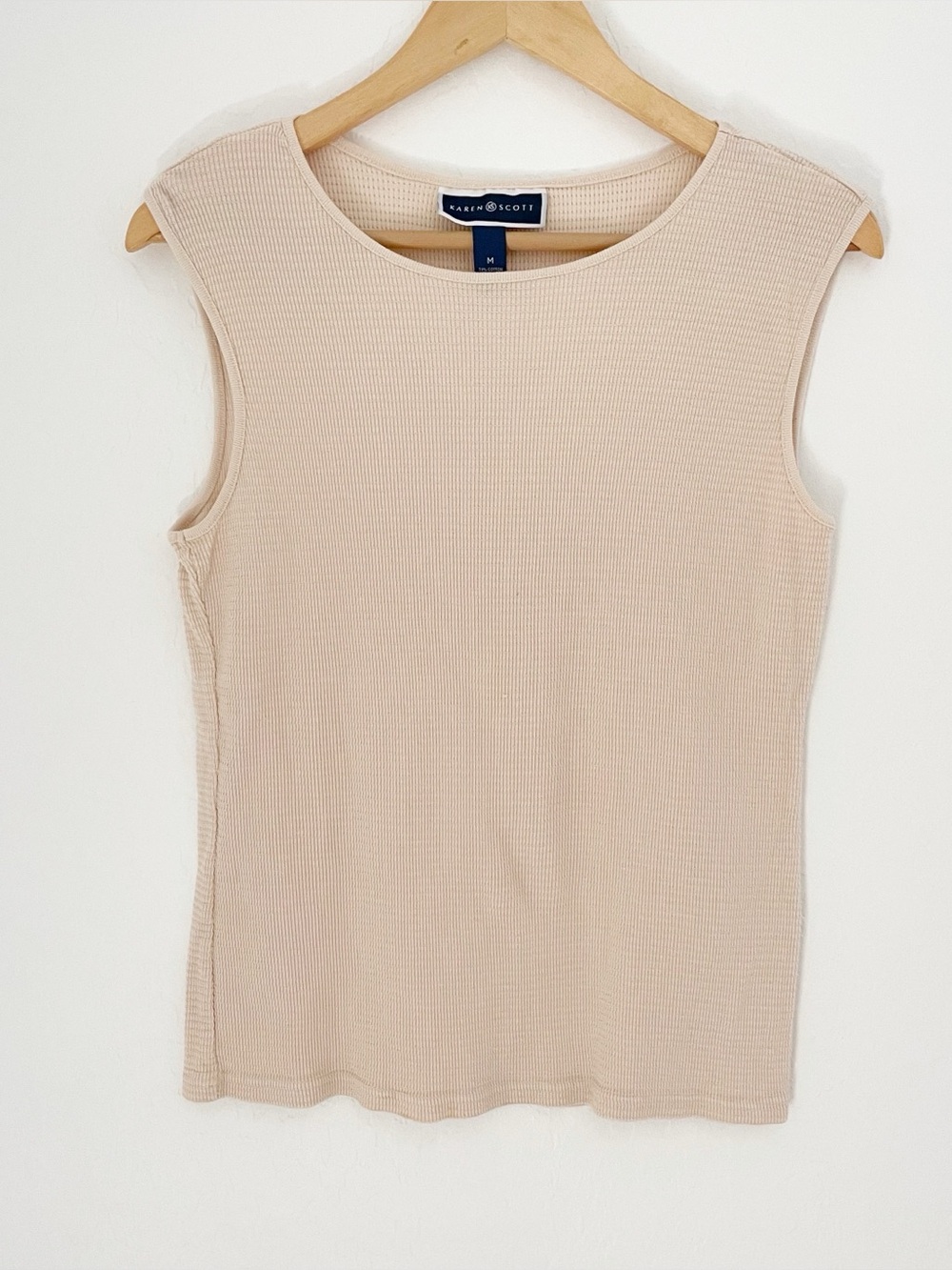 Karen Scott waffle shell tank cream size medium